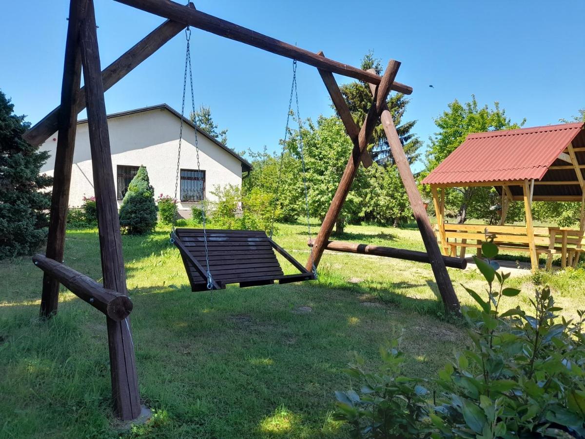 Viesu Maja "Osmany" Hotell Dvarci Exteriör bild
